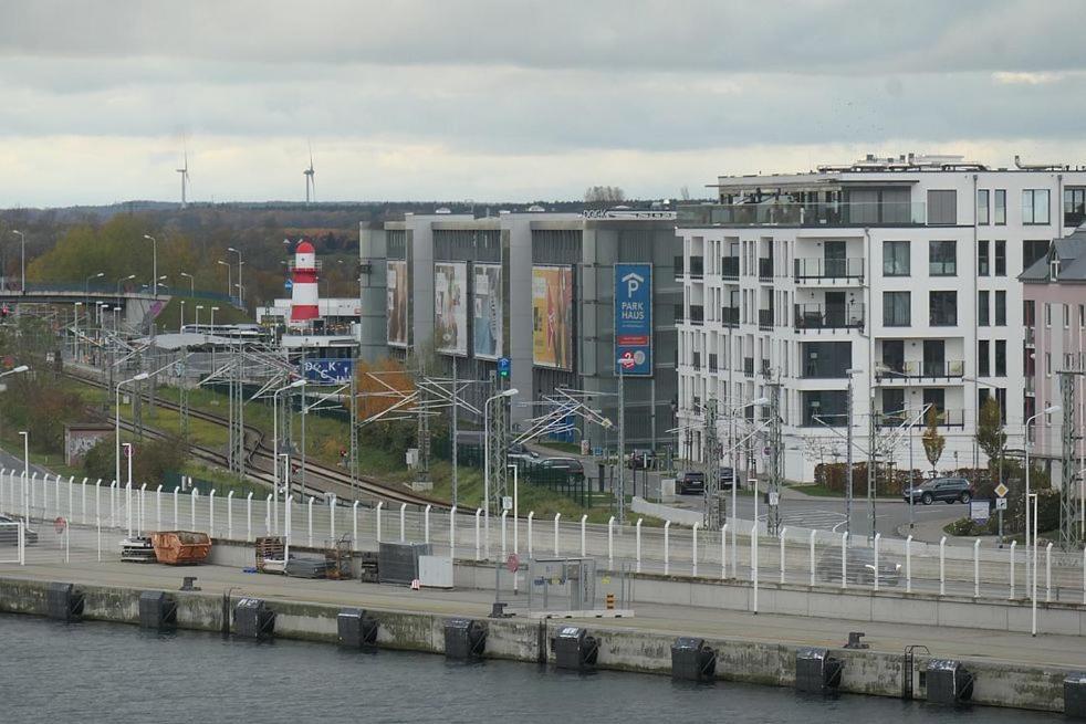 Ferienwohnungen -Am Strom 41- In Warnemuende Ρόστοκ Εξωτερικό φωτογραφία